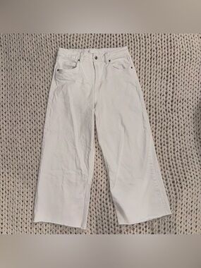 H&M White Wide-Leg Relaxed Jeans